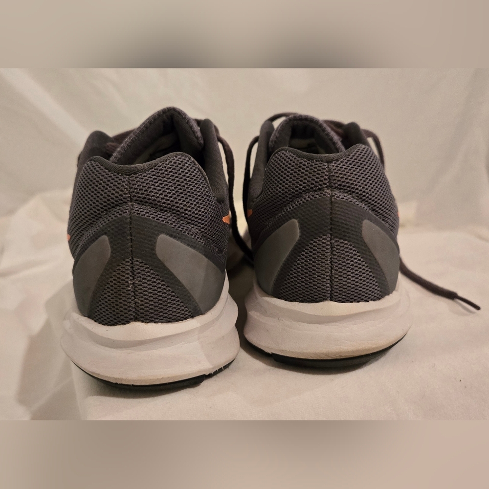 Nike Charcoal and Tangerine Running Shoes - Picture 8 of 11